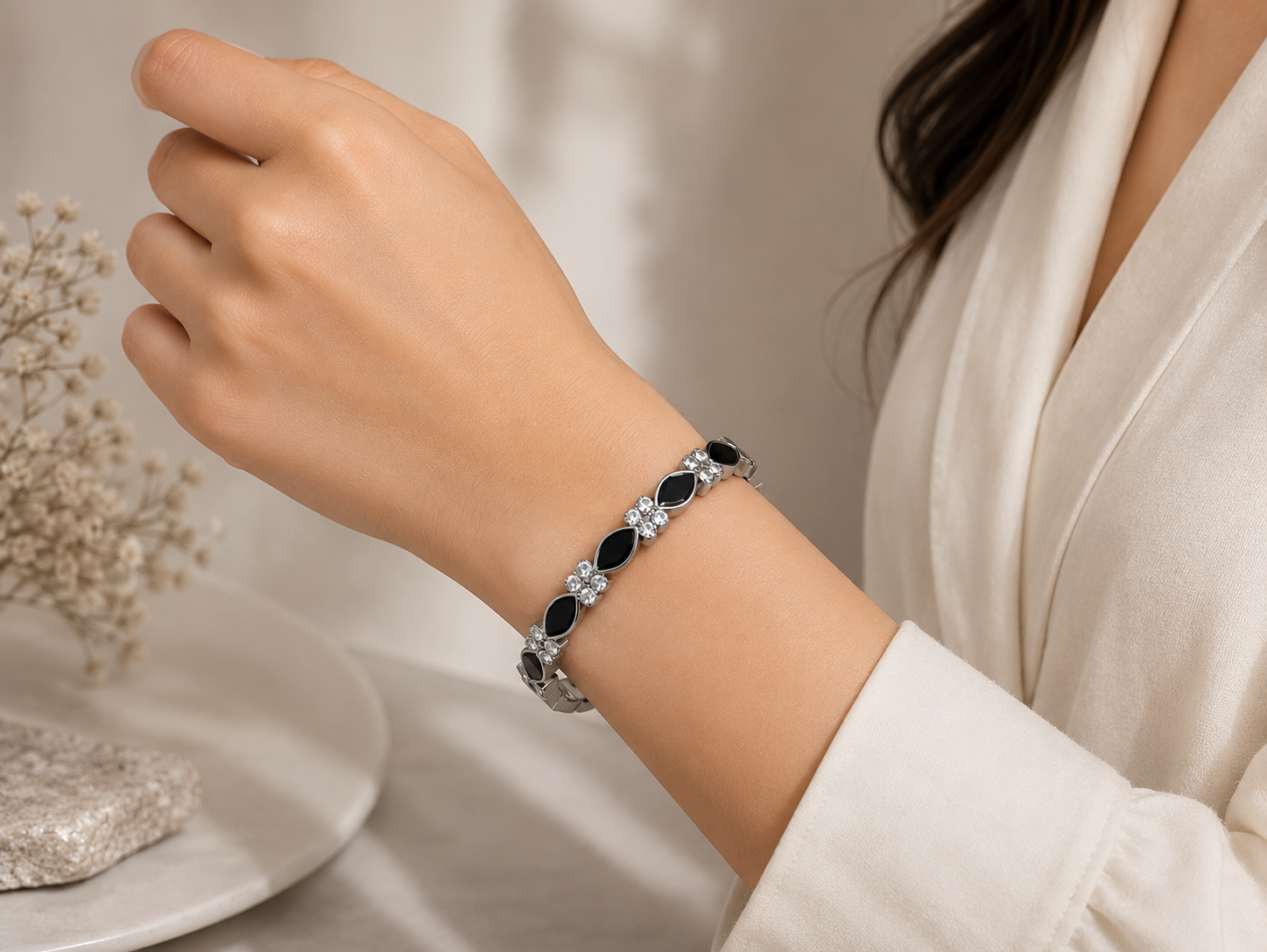 Midnight Crystal Bracelet – Silver