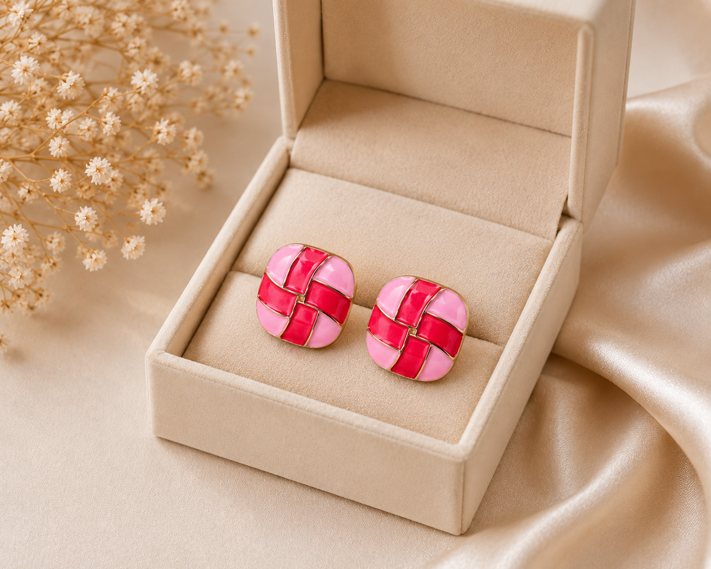 Rosy Weave Enamel Studs – Pink Red