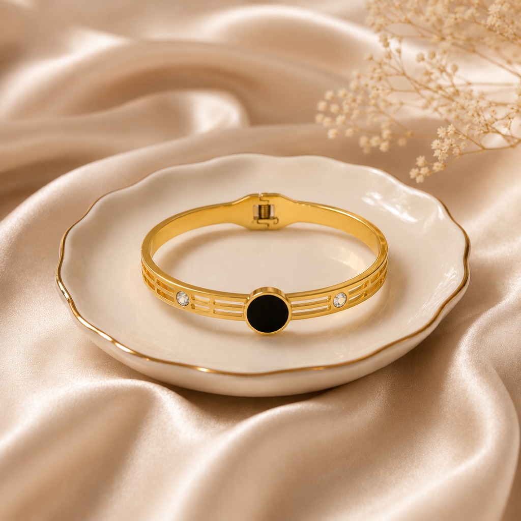 Black Onyx Gold Bangle Bracelet