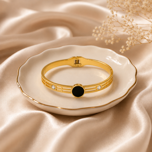 Black Onyx Gold Bangle Bracelet