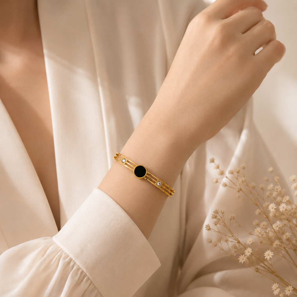 Black Onyx Gold Bangle Bracelet